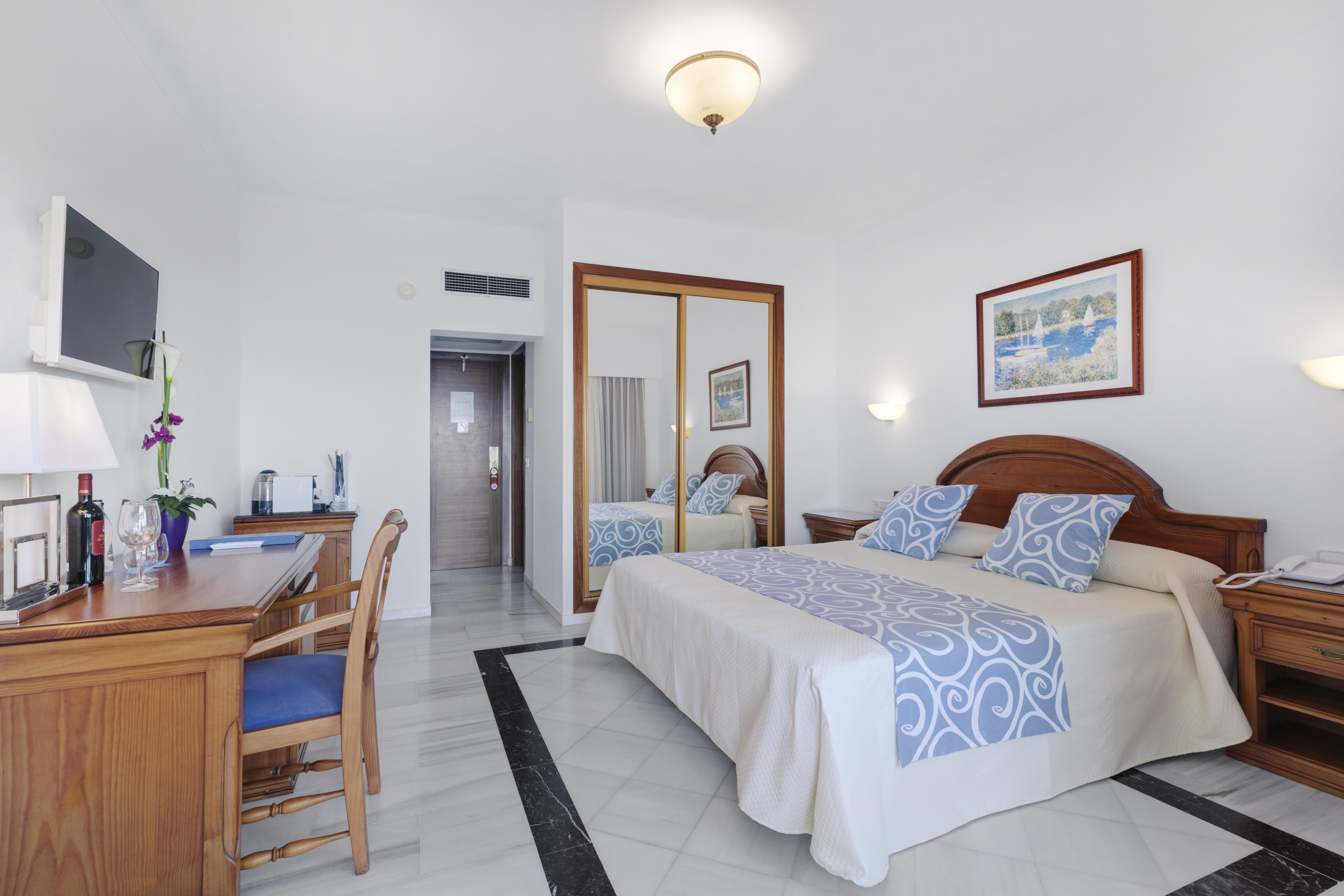 Hotel Roc Illetas & Spa Exterior photo